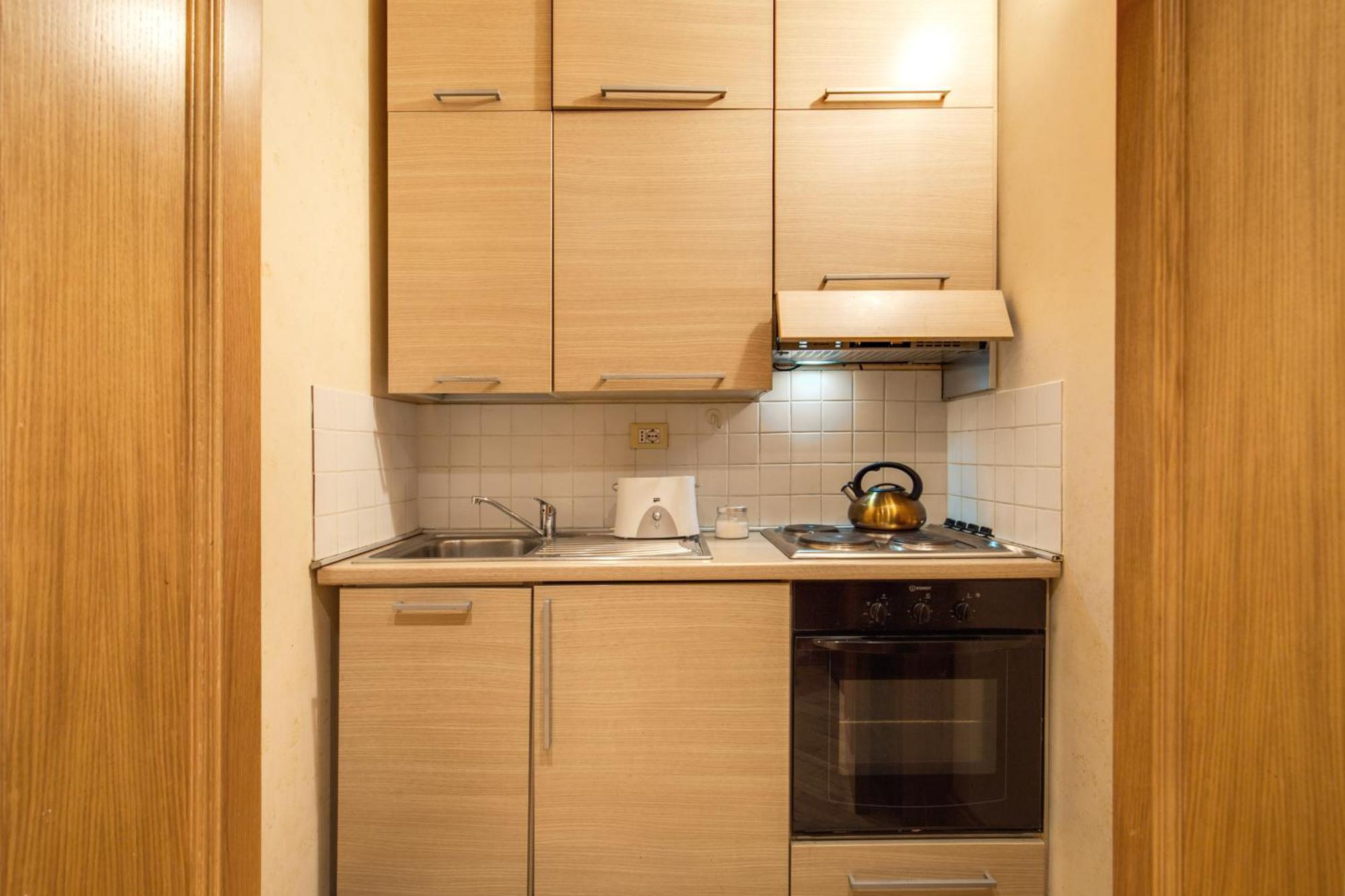 M&L Apartments - Ardesia Colosseo Róma Kültér fotó